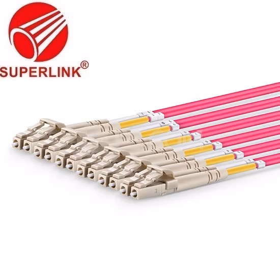 MTP Om4 Multimode-Glasfaser-Patchkabel, Überbrückungskabel, Breakout-Kabel, Pigtail